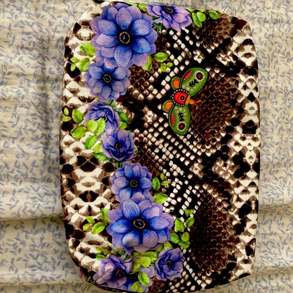 Estée Lauder fluffy cosmetic makeup bag purse